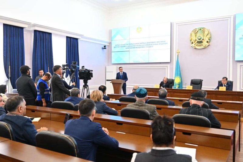 Глава Сената обсудил итоги курултая с жителями ЗКО