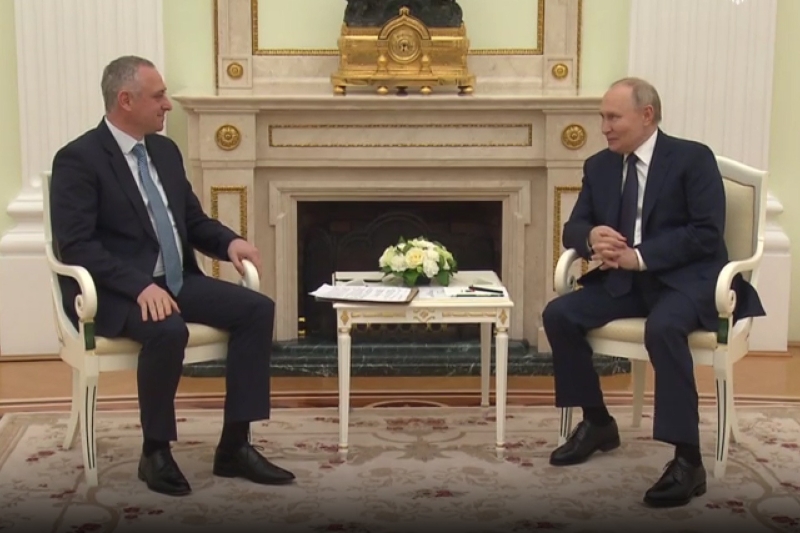 Путин пообещал помочь Абхазии с электроэнергией
