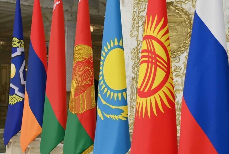 В ОДКБ высказались о возможном вводе войск на Украину