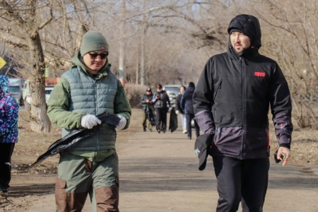 В ЗКО прошли массовые субботники в честь Дня "Тазару"