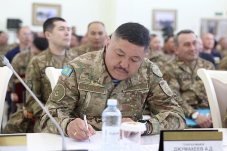 Коллегия Минобороны: министр обороны определил приоритетные задачи развития войск