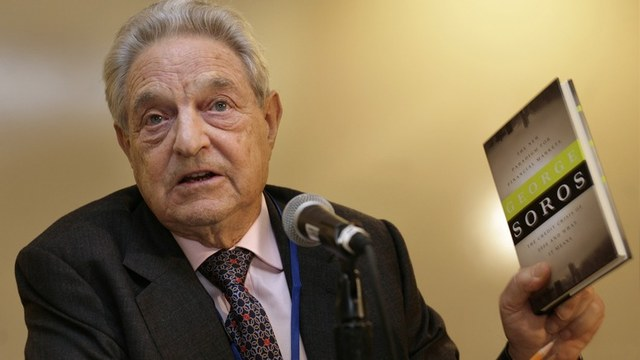 Кому выгодно добить систему профобразования в Кыргызстане? И зачем министру работники из-за рубежа?