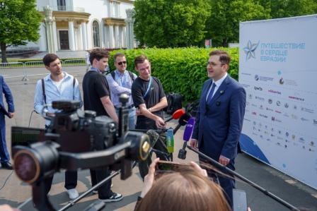 В Москве стартовала международная экспедиция "Путешествие в сердце Евразии"  