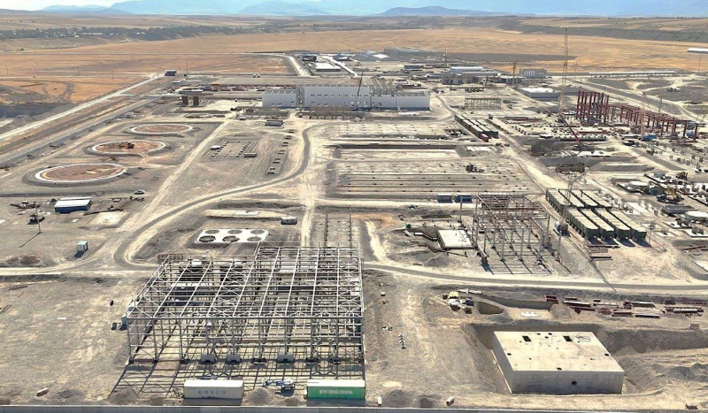 Первая газовая турбина доставлена на стройплощадку в Туркестанской области