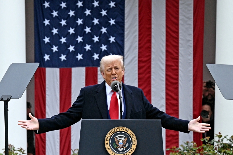Reuters: Власти США начинают новую кампанию по удержанию мигрантов под стражей