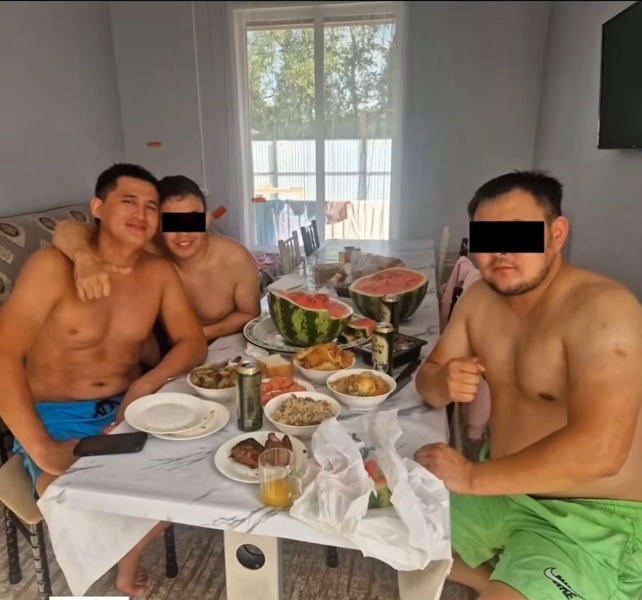 Сила есть — ума не надо? Тренер ломился в номера и распугал детей на базе отдыха в Зеренде