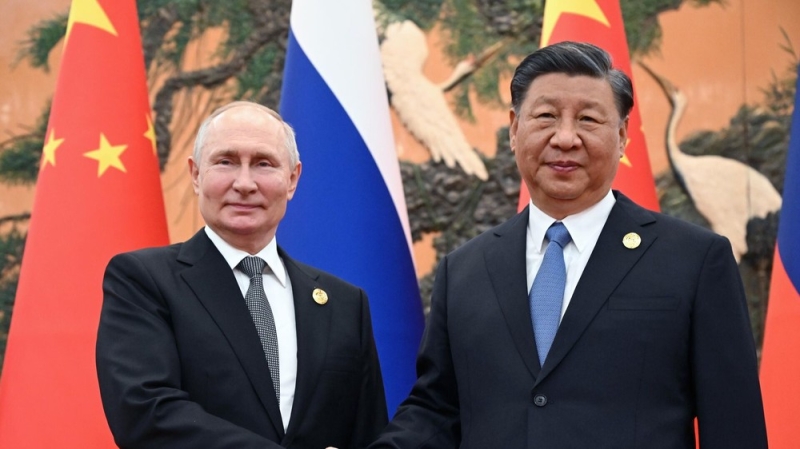 Си Цзиньпин и Владимир Путин провели телефонный разговор
