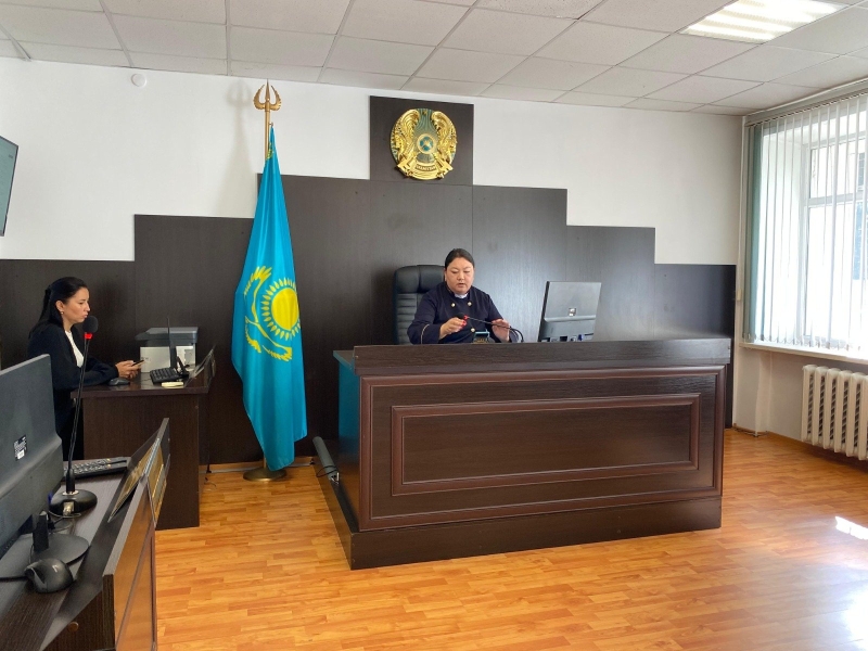 С вещами на выход — врачей выселяют из служебного жилья в Петропавловске