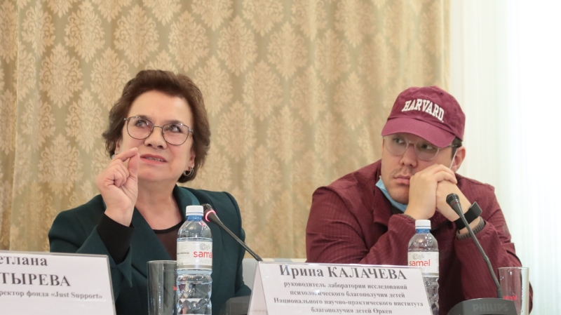 Детей насилуют в туалетах, а у государства идеальный мир. Как бороться с буллингом и суицидами?