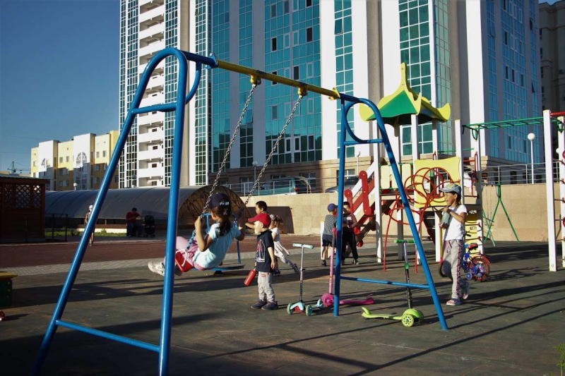 Сенатор требует усилить контроль за безопасностью аттракционов и детских площадок