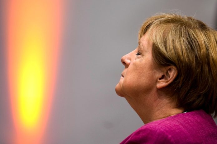 zachem-nuzhny-byli-minskie-soglashenija-i-kto-otvetstvenen-za-nachalo-specoperacii-osnovnye-tezisy-iz-intervju-merkel-8127fbb.jpg