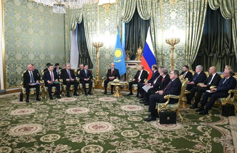 Товарооборот, АЭС и образование: о чем говорили лидеры Казахстана и России 
&nbsp;&nbsp;Дополнено