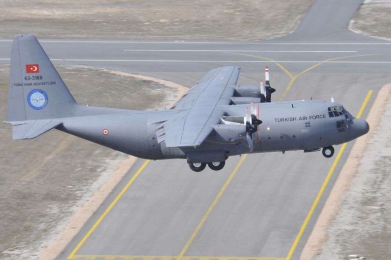 Турецкий военно-транспортный самолет разбился в Грузии