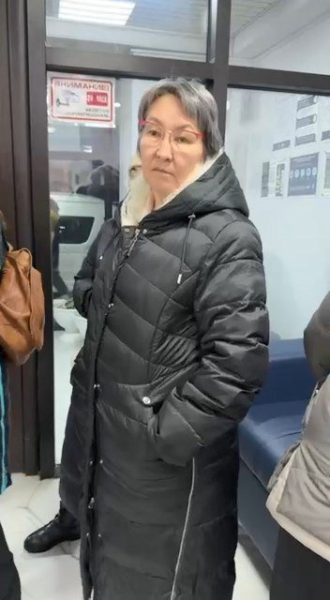 У учителей ВКО отбирают деньги и понижают квалификацию. Как и за что кошмарят педагогов