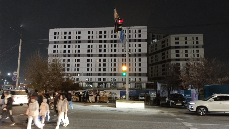 В Алматы и обратно ценой жизни: что за бардак творится на транспортных узлах мегаполиса