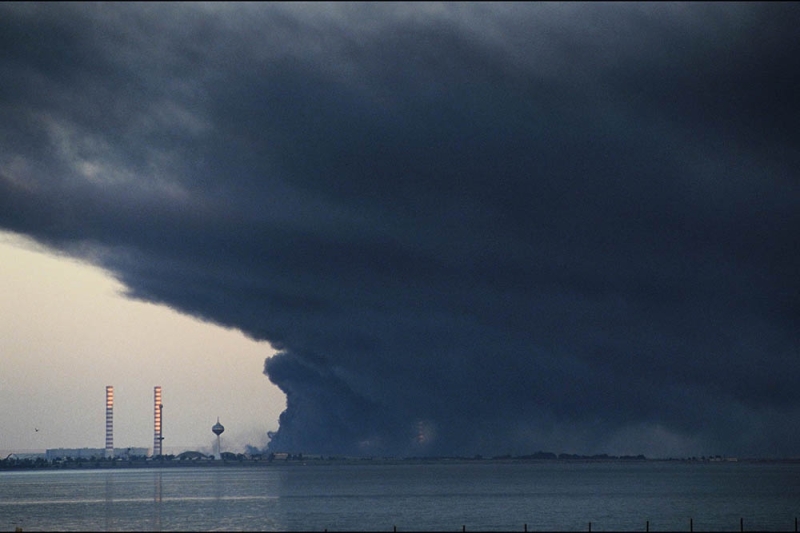 "Весь окружающий мир стал абсолютно черным": журналист Владимир Снегирев рассказал, как в 1991 году оказался в Иране