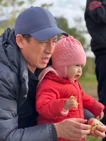 Казахстанка уже пятый месяц пытается добиться освобождения мужа, задержанного в Кыргызстане