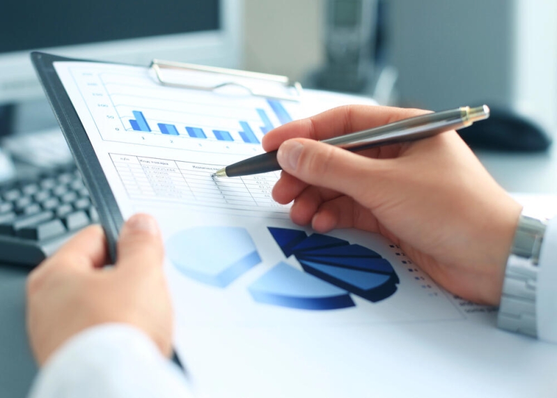 Сужение торгового профицита оказывает давление на платежный баланс и курс - Нацбанк РК