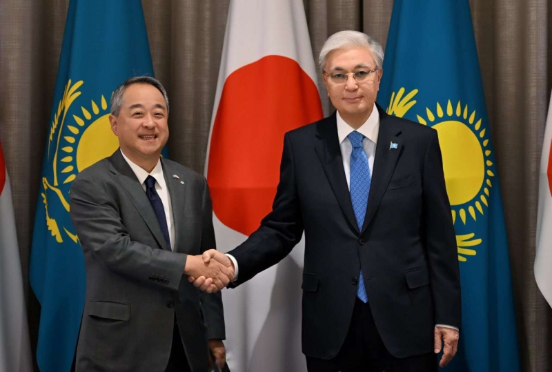 Токаев обсудил совместные проекты с главой компании Sumitomo