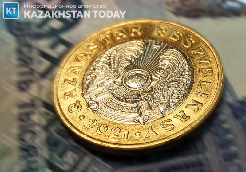 По итогам 2025 года тенге укрепился на 3,7%