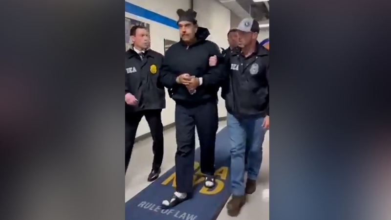 Президента Венесуэлы Николаса Мадуро доставили в следственный изолятор в Бруклине