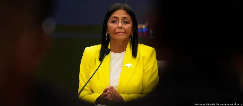 Суд в Венесуэле назначил Родригес временным президентом