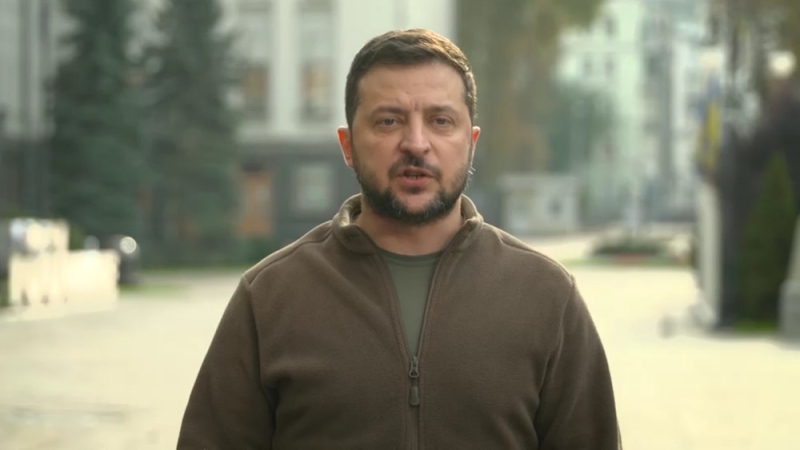 Зеленский ответил на предложение Кремля приехать в Москву: Приглашаю Путина в Киев